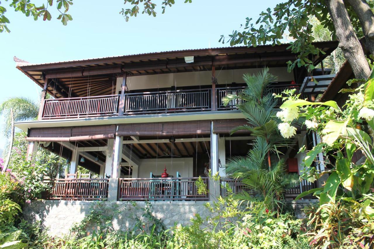 Villa Bukit Malas Amed Екстериор снимка