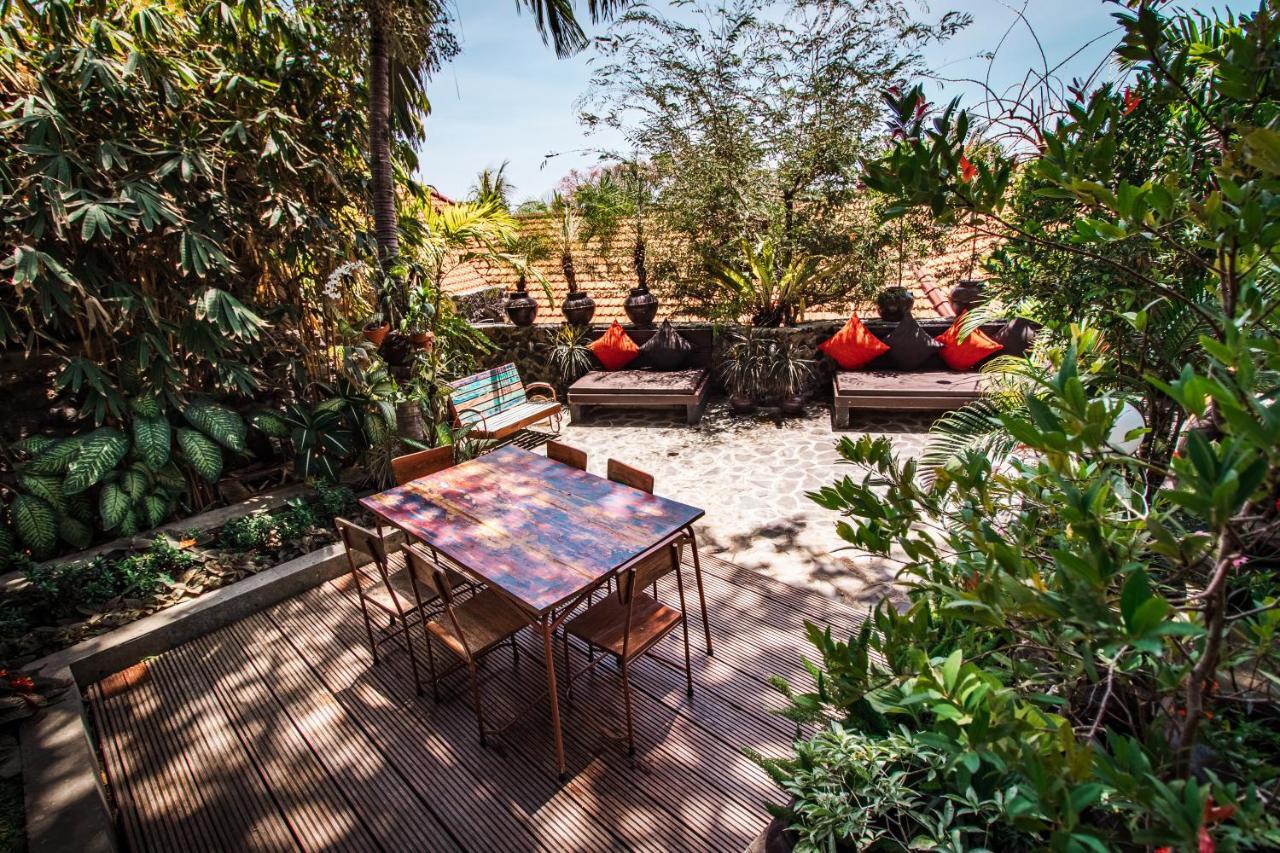 Villa Bukit Malas Amed Екстериор снимка