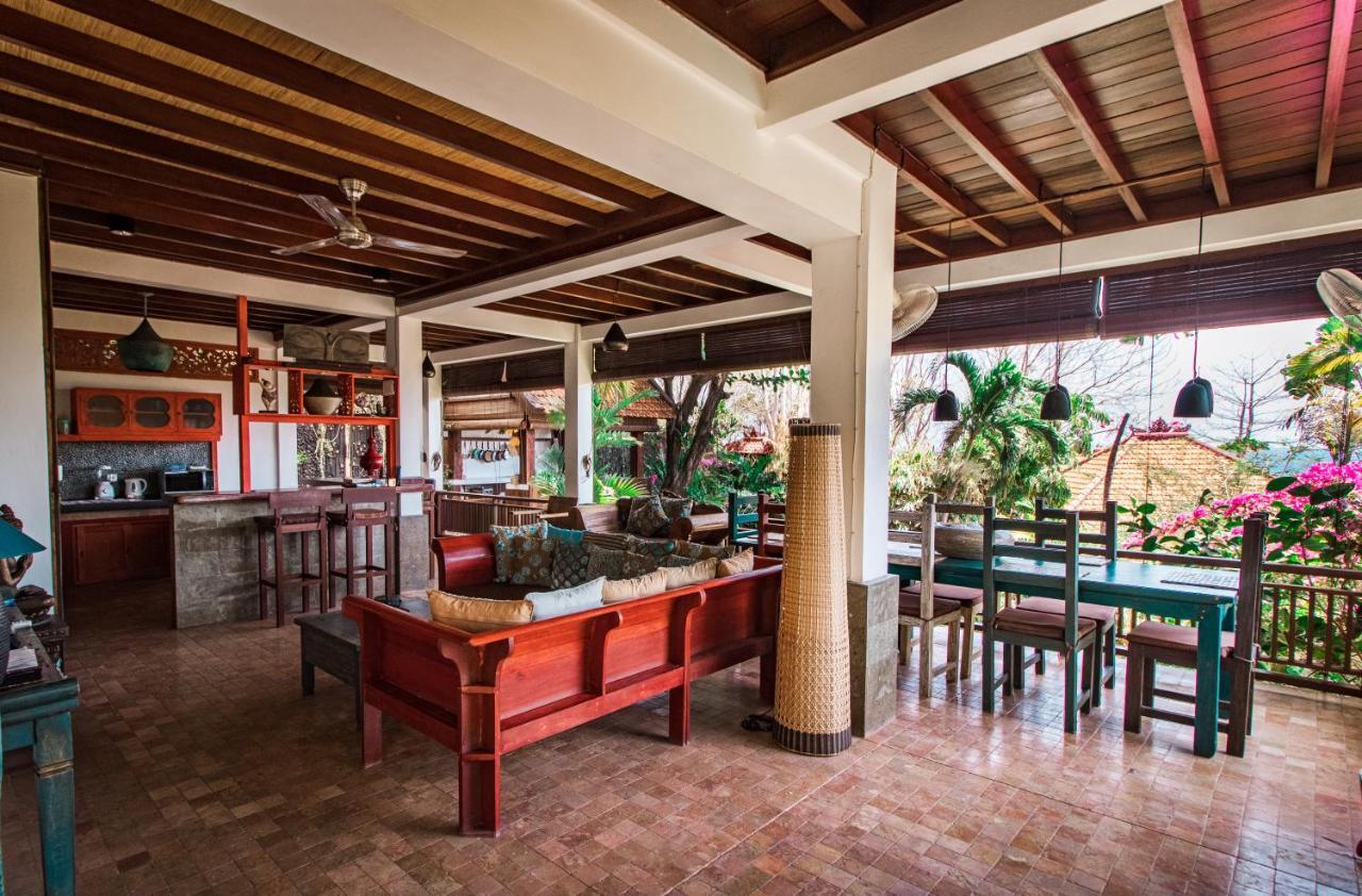 Villa Bukit Malas Amed Екстериор снимка